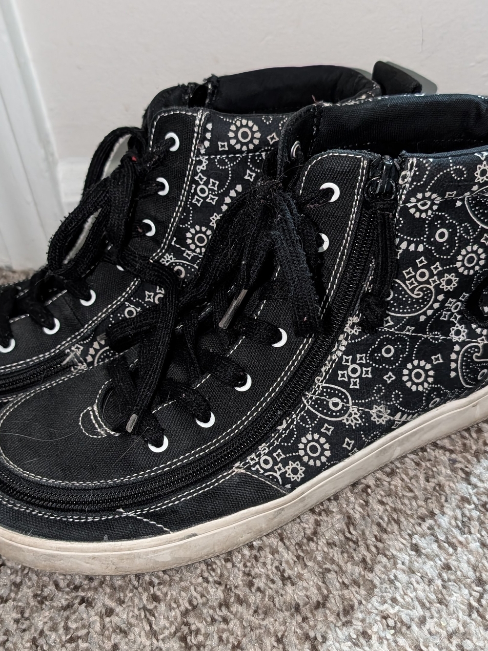 Black Patterned High-Top Women's Sneakers